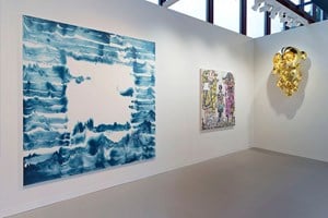 Galerie Perrotin at Art Basel, 2016. Booth #M23. From left to right artworks by: Bernard Frize and Takashi Murakami. Photo: Claire Dorn ©ADAGP, Paris, 2016. Artworks ©Takashi Murakami/Kaikai Kiki Co., Ltd. All Rights Reserved. Courtesy